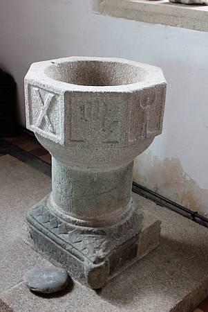 Gwinear  - The Font