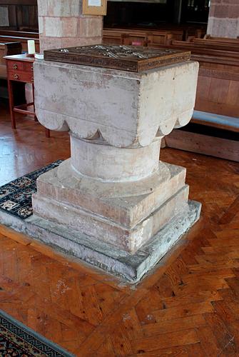 Halberton - The Font