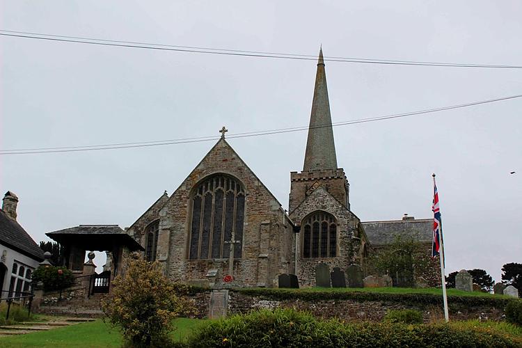 Holbeton - Exterior View