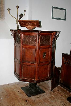 Lawhitton  - The Pulpit